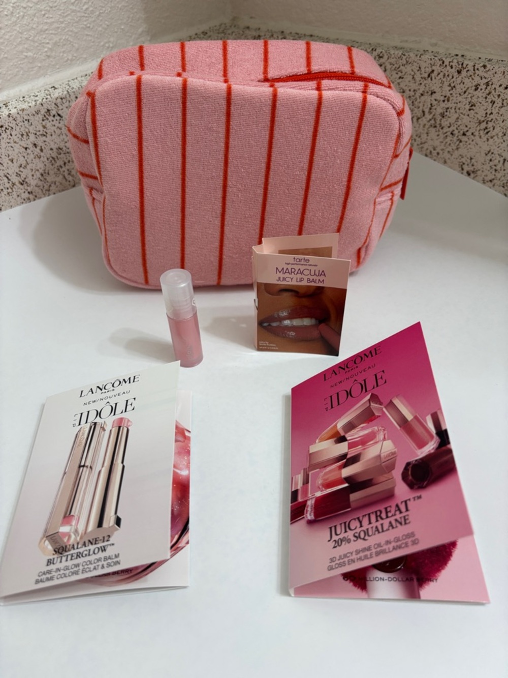 Makeup Pouch and Lip Sample Set - Pink